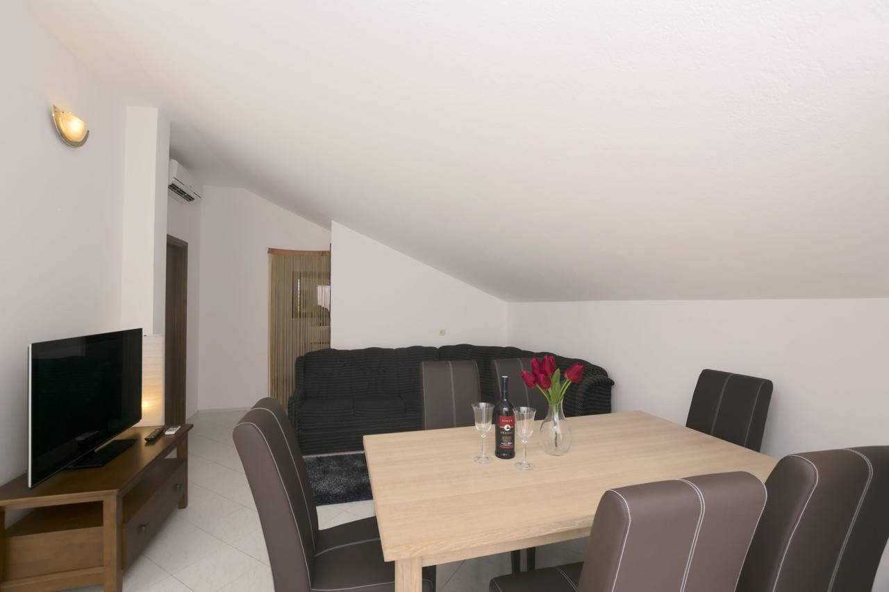 Apartments Katarina Pirovac Dış mekan fotoğraf